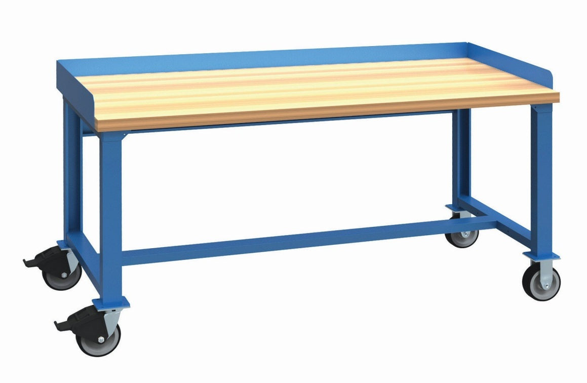 LISTA Cabinets & Workbenches